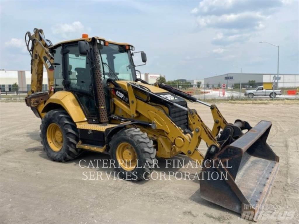 CAT 420F2IT Tractopelle