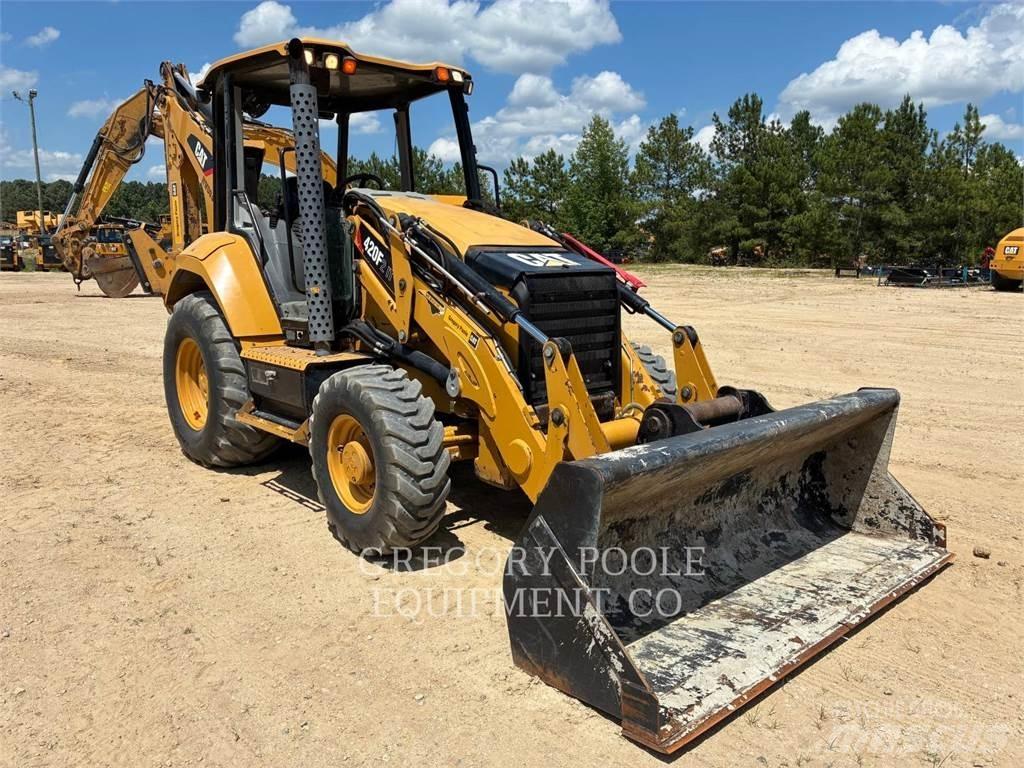 CAT 420F2IT Tractopelle