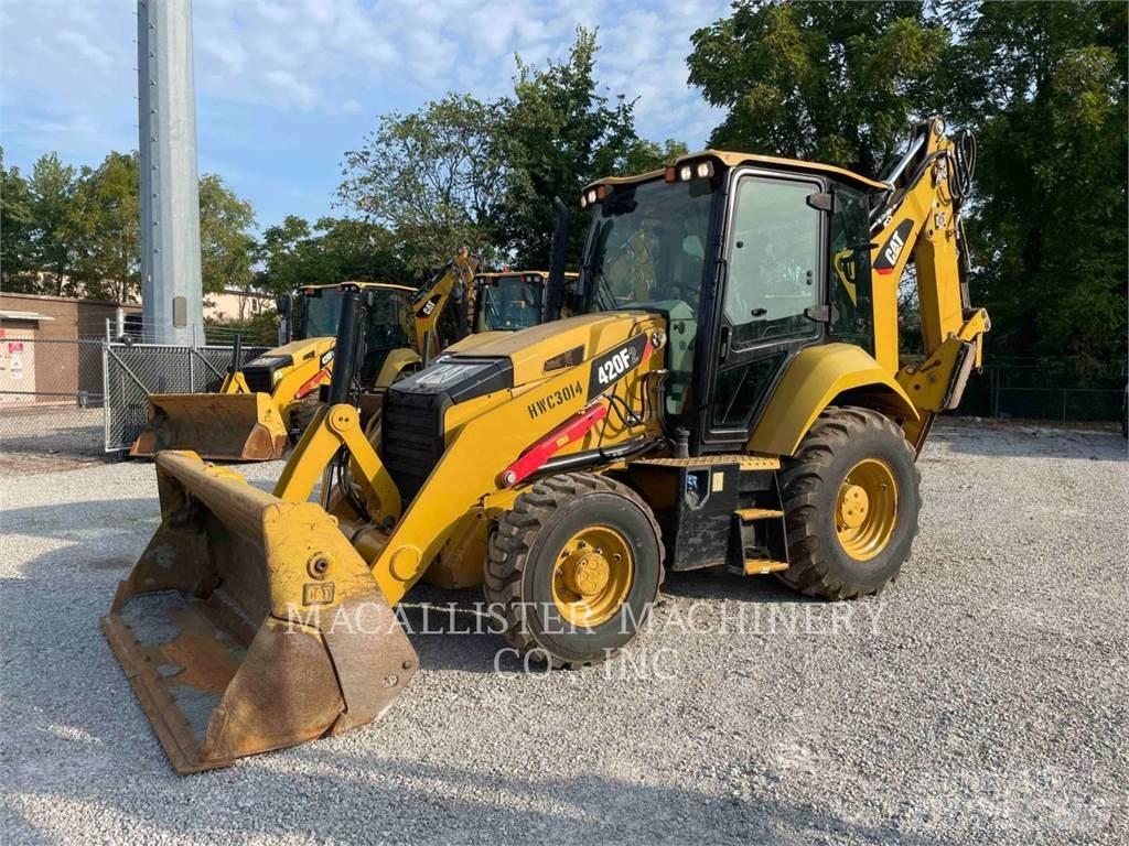 CAT 420F2ST Tractopelle
