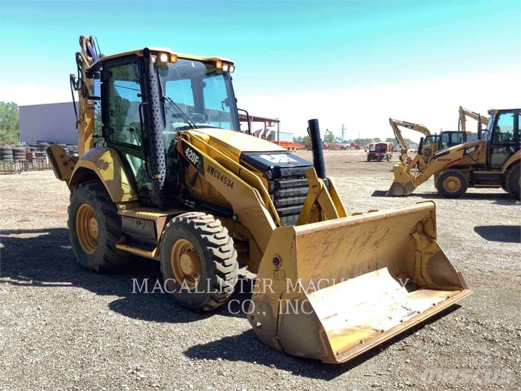 CAT 420F2ST Tractopelle