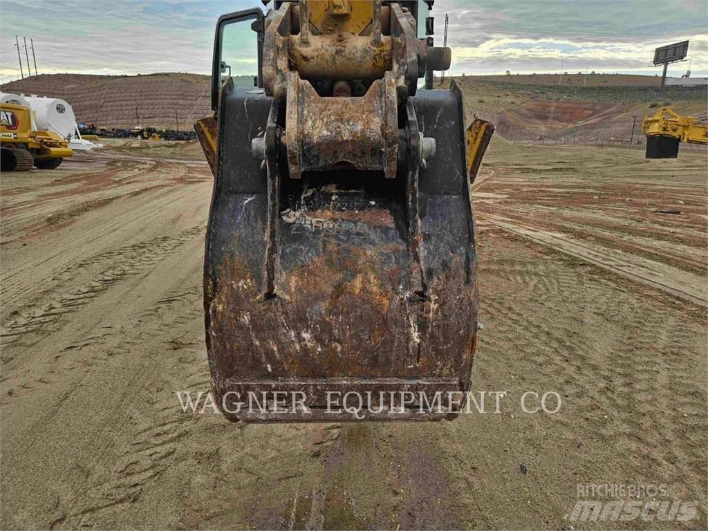 CAT 420F2ST Tractopelle