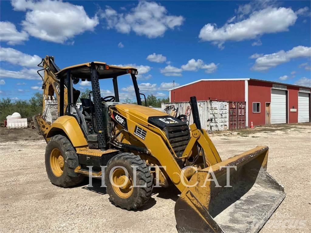 CAT 420F2ST Tractopelle