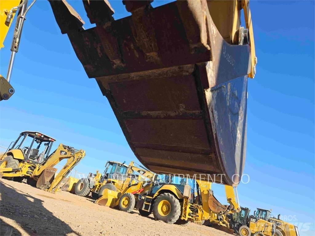 CAT 420F2ST Tractopelle