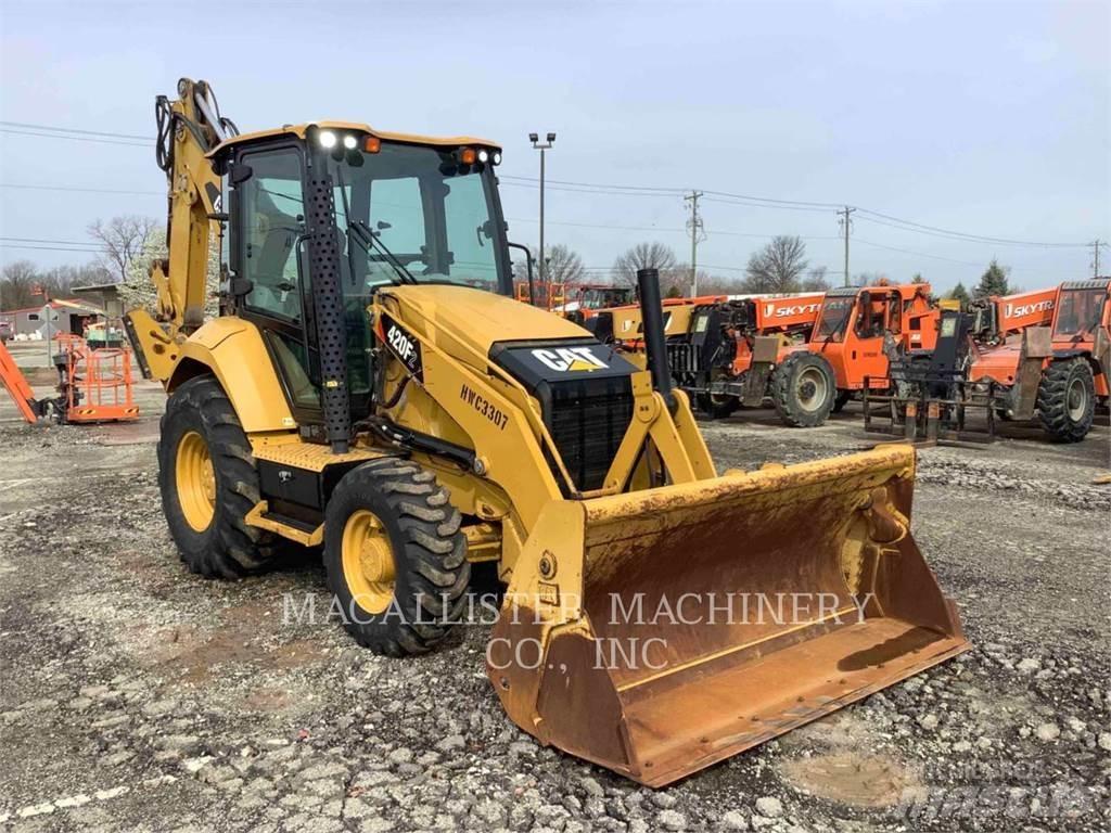 CAT 420F2ST Tractopelle