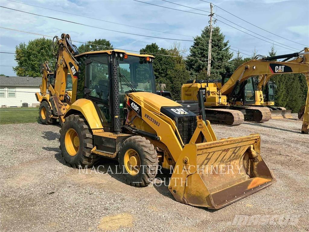 CAT 420F2ST Tractopelle
