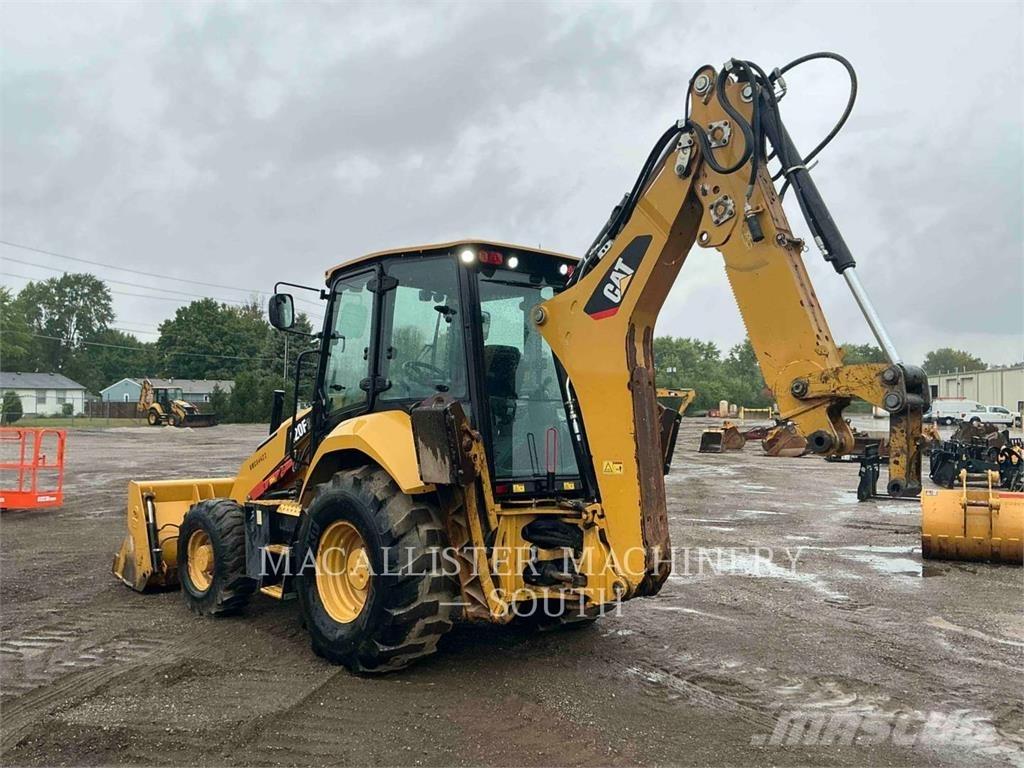 CAT 420F2ST Tractopelle