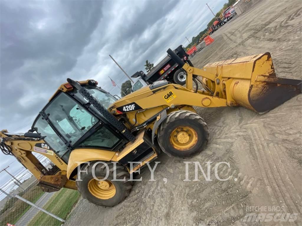 CAT 420FST Tractopelle
