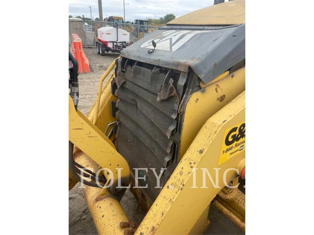 CAT 420FST Tractopelle