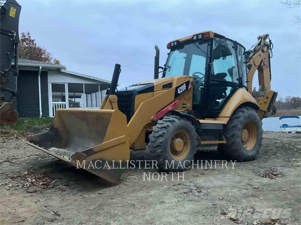CAT 420FST Tractopelle