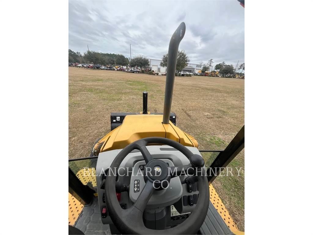 CAT 420XE Tractopelle