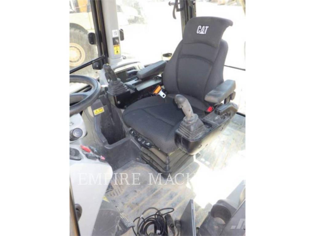 CAT 420XE4ECIP Tractopelle
