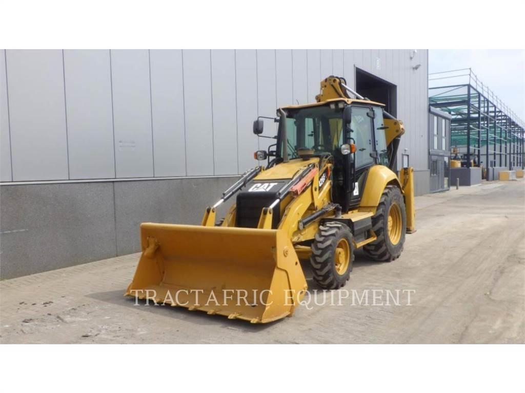 CAT 426F2LRC Tractopelle