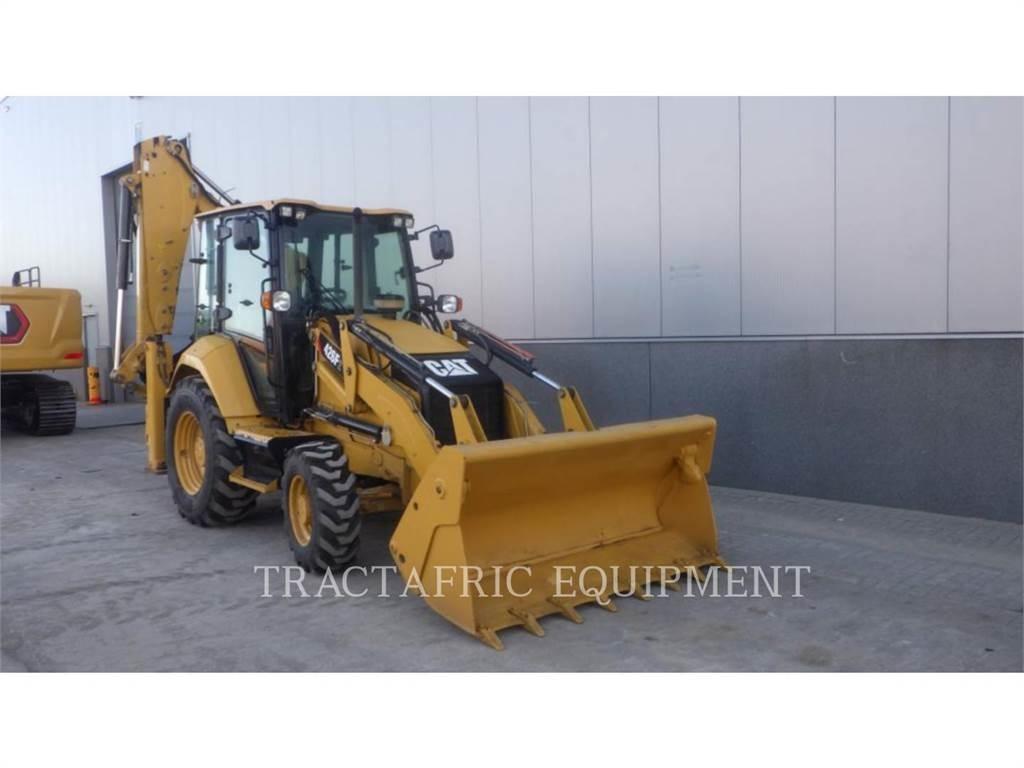 CAT 426F2LRC Tractopelle