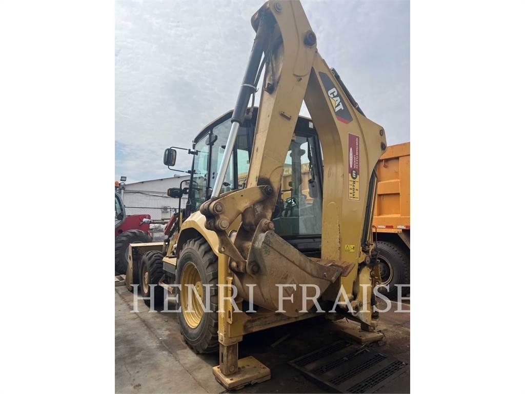 CAT 426F2LRC Tractopelle