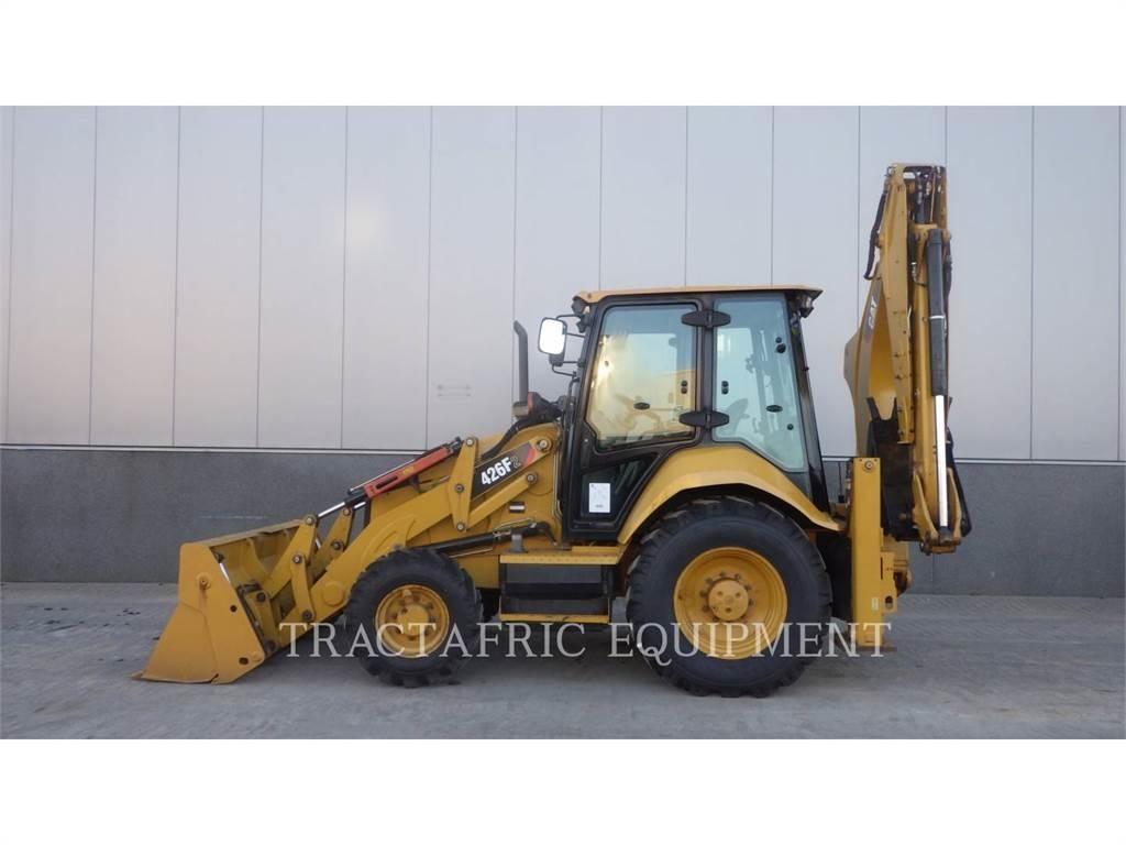 CAT 426F2LRC Tractopelle