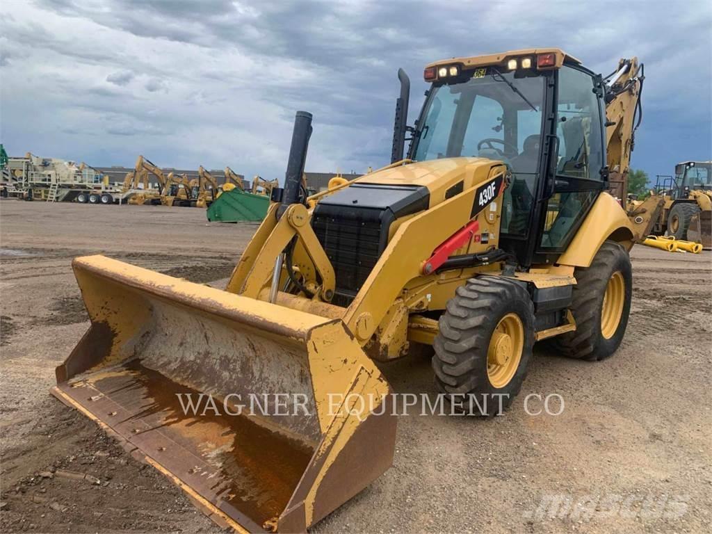 CAT 430F 4WD Tractopelle