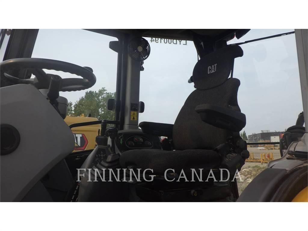CAT 430F2 Tractopelle