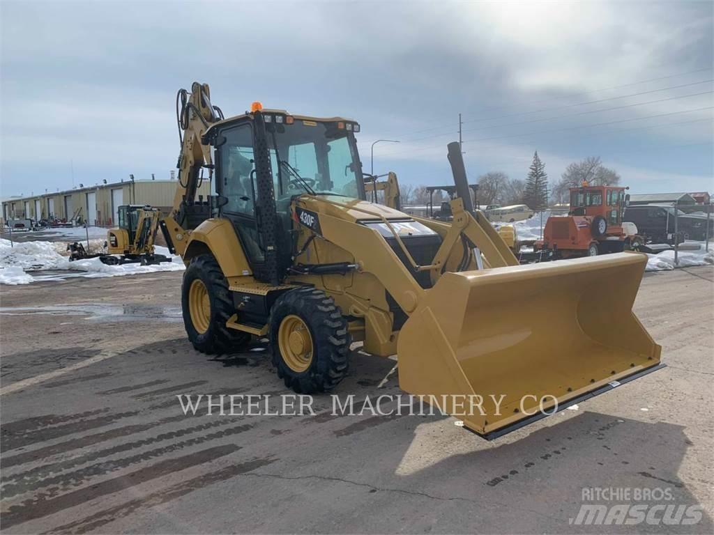 CAT 430F2 CF Tractopelle