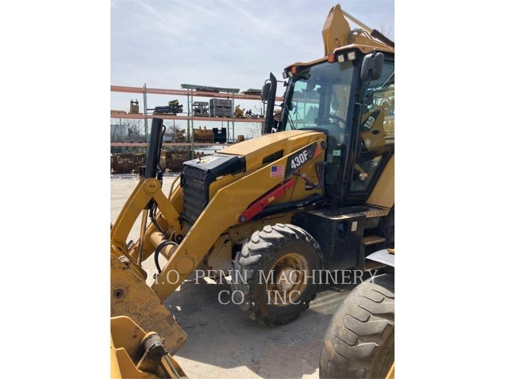 CAT 430F2ST Tractopelle