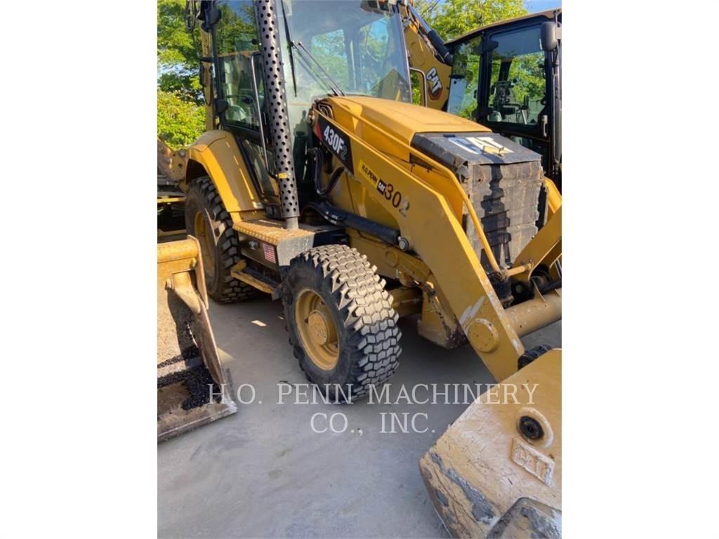CAT 430F2ST Tractopelle