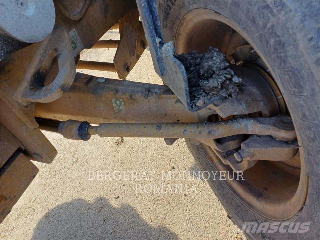 CAT 432-07 Tractopelle