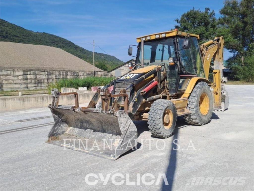 CAT 432DAA Tractopelle