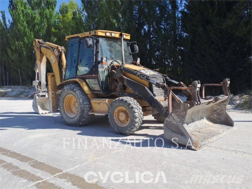 CAT 432DAA Tractopelle