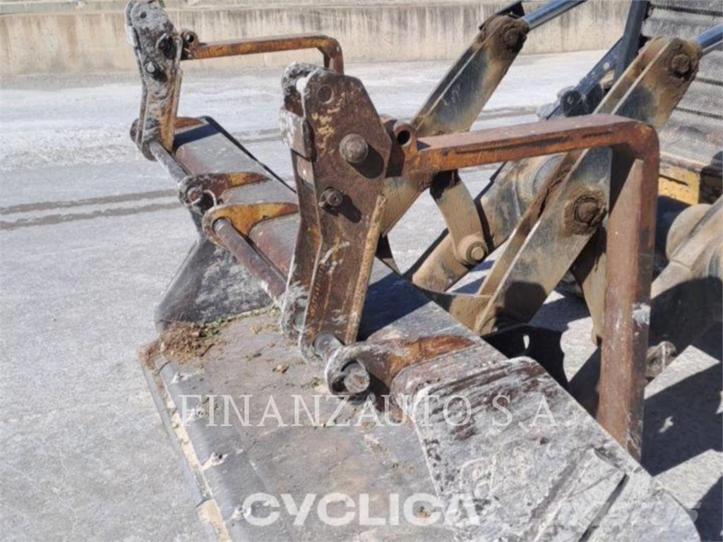 CAT 432DAA Tractopelle
