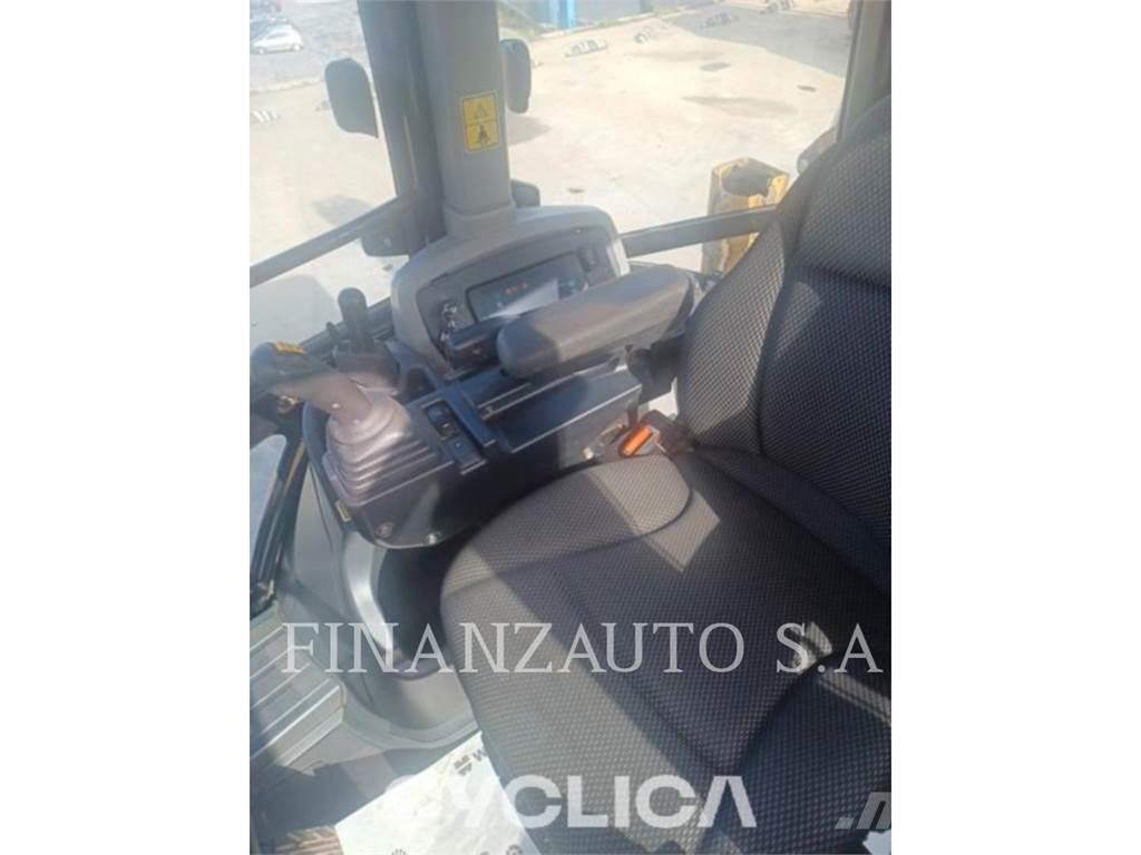 CAT 432F Tractopelle