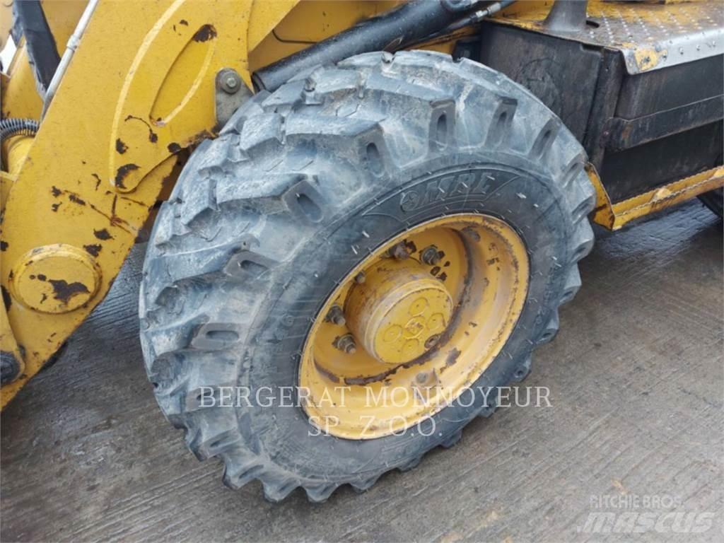 CAT 432F Tractopelle
