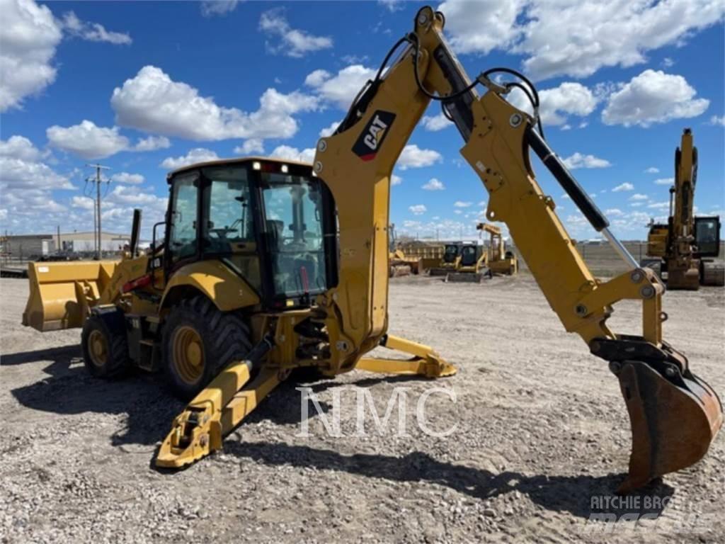 CAT 440 Tractopelle