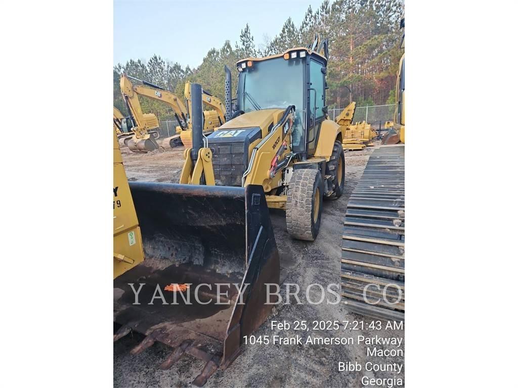 CAT 440 Tractopelle