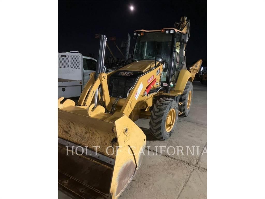 CAT 440 Tractopelle