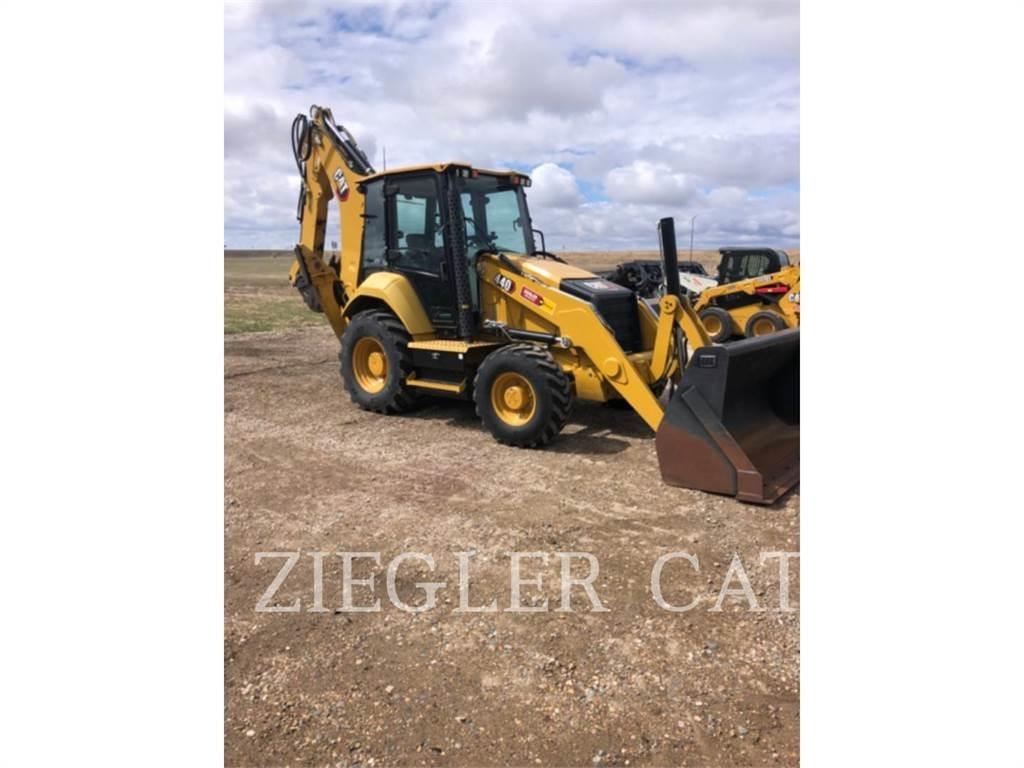 CAT 440-07 Tractopelle