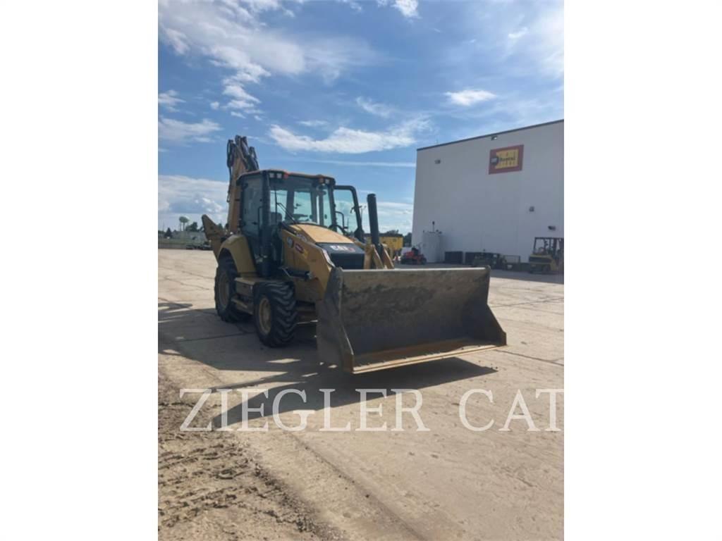 CAT 440-07 Tractopelle