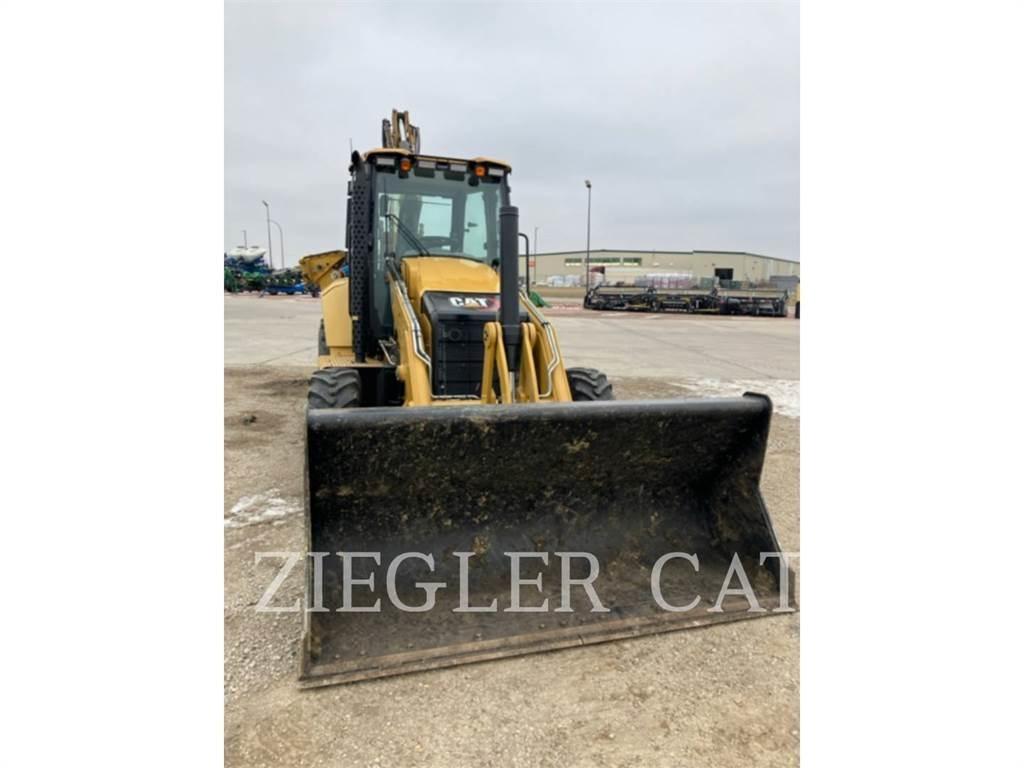 CAT 440IT Tractopelle