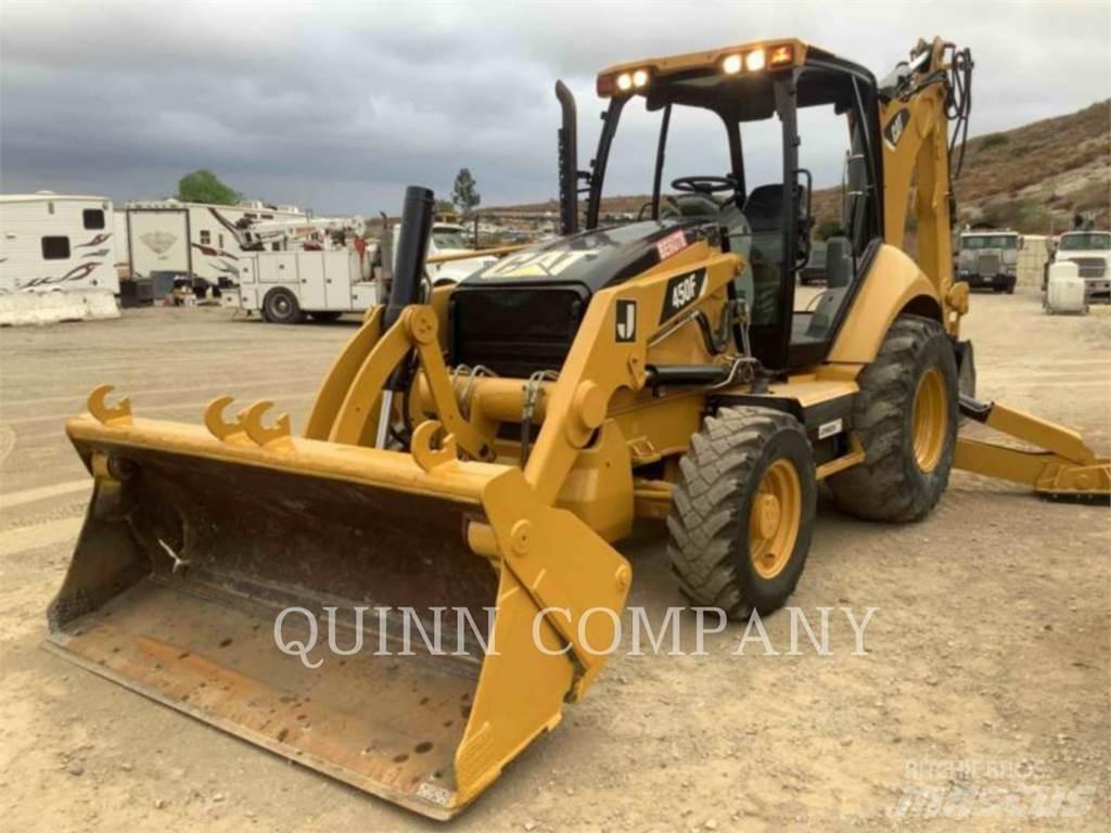 CAT 450F Tractopelle