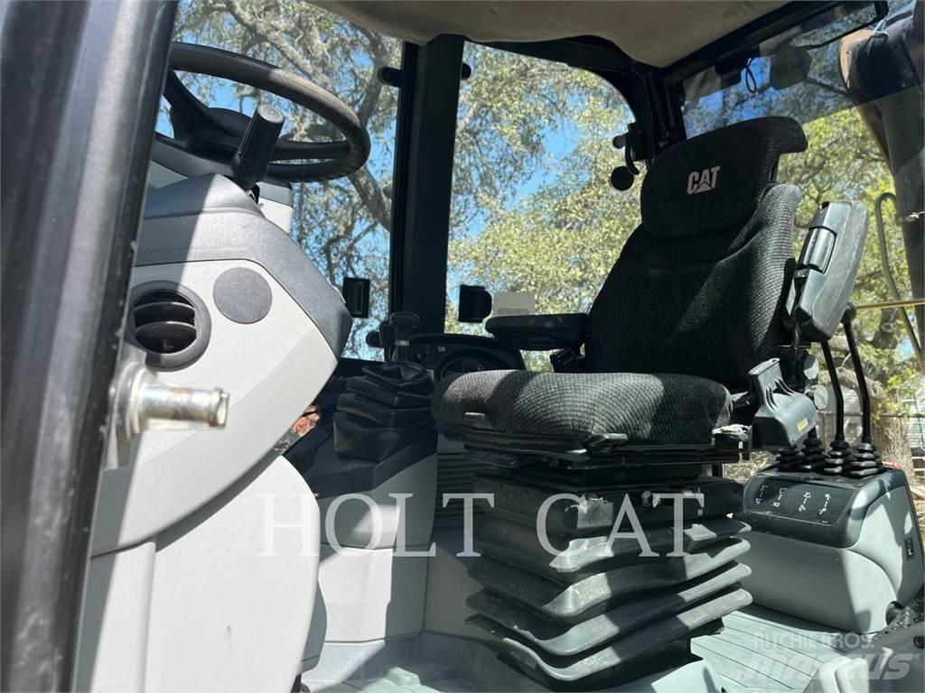 CAT 450F Tractopelle