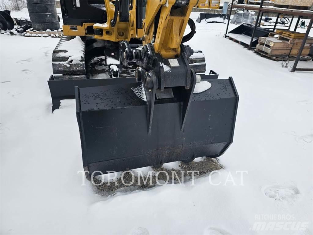 CAT 48.IN.RAKE.BUCKET Godet