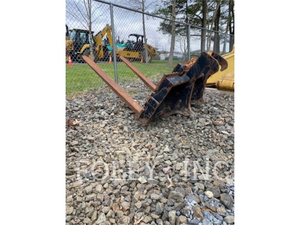 CAT 48 PALLET FORKS Fourche