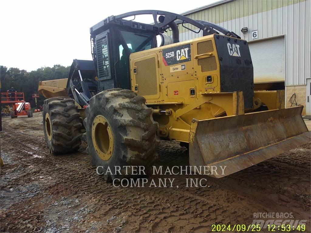 CAT 525D Débusqueur