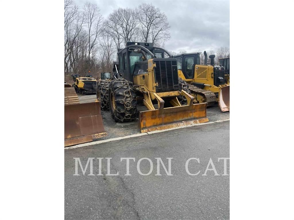 CAT 535C Débusqueur