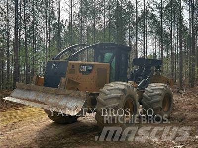 CAT 535D Débusqueur
