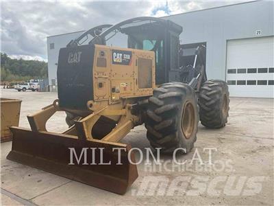 CAT 535D Débusqueur