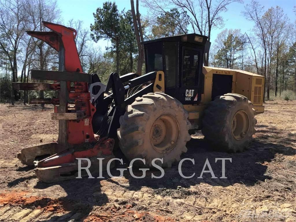 CAT 563C Abatteuse groupeuse