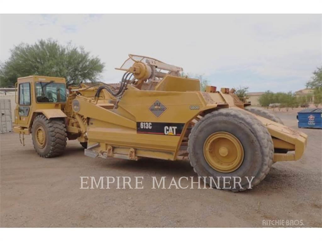 CAT 613C Scraper