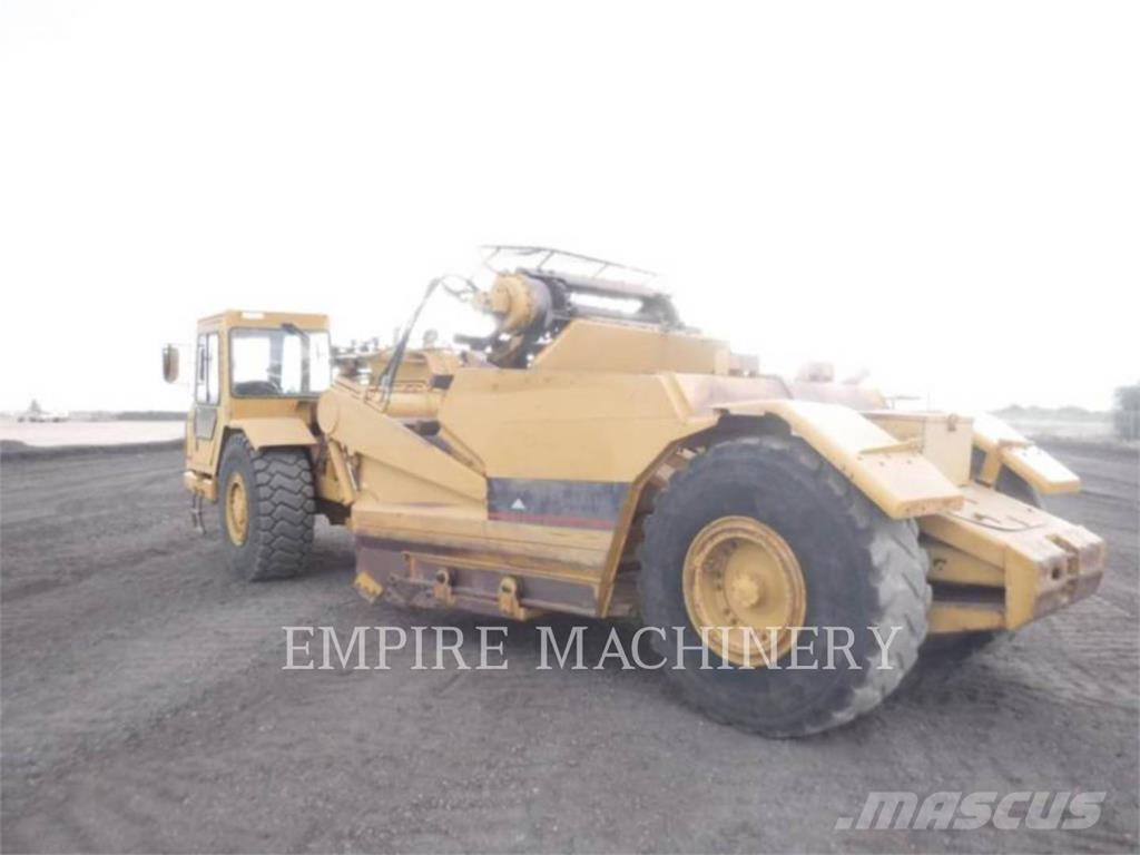 CAT 613C Scraper