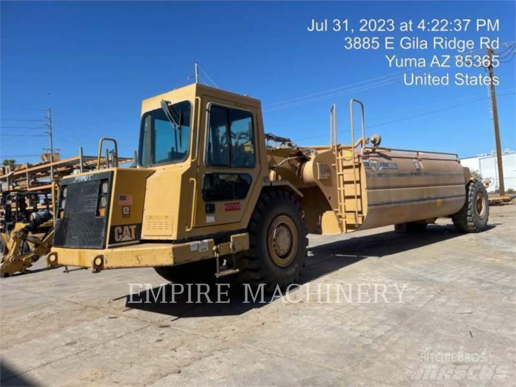 CAT 613C WW Camion citerne à eau
