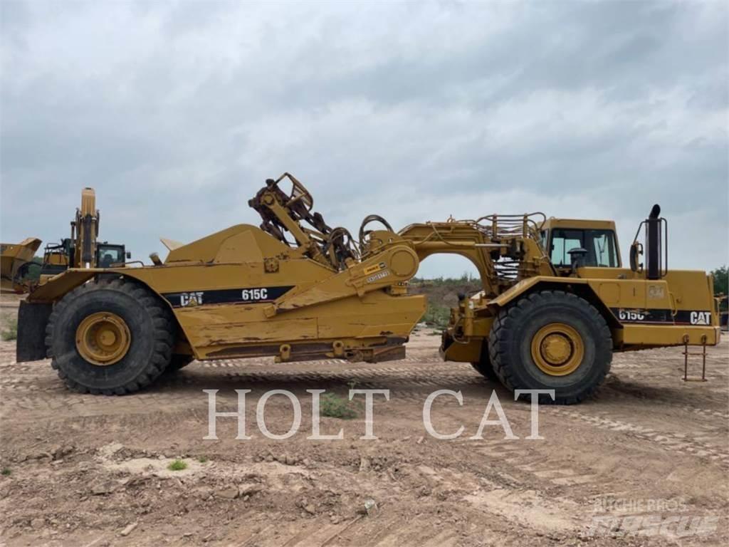 CAT 615CII Scraper