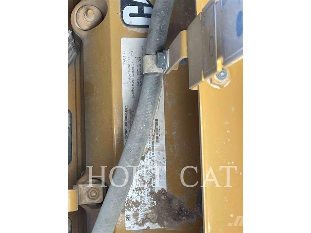 CAT 621 Scraper
